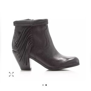 Sam Edelman Women's Louie Fringe Genuine Leather Ankle Boots SZ 10